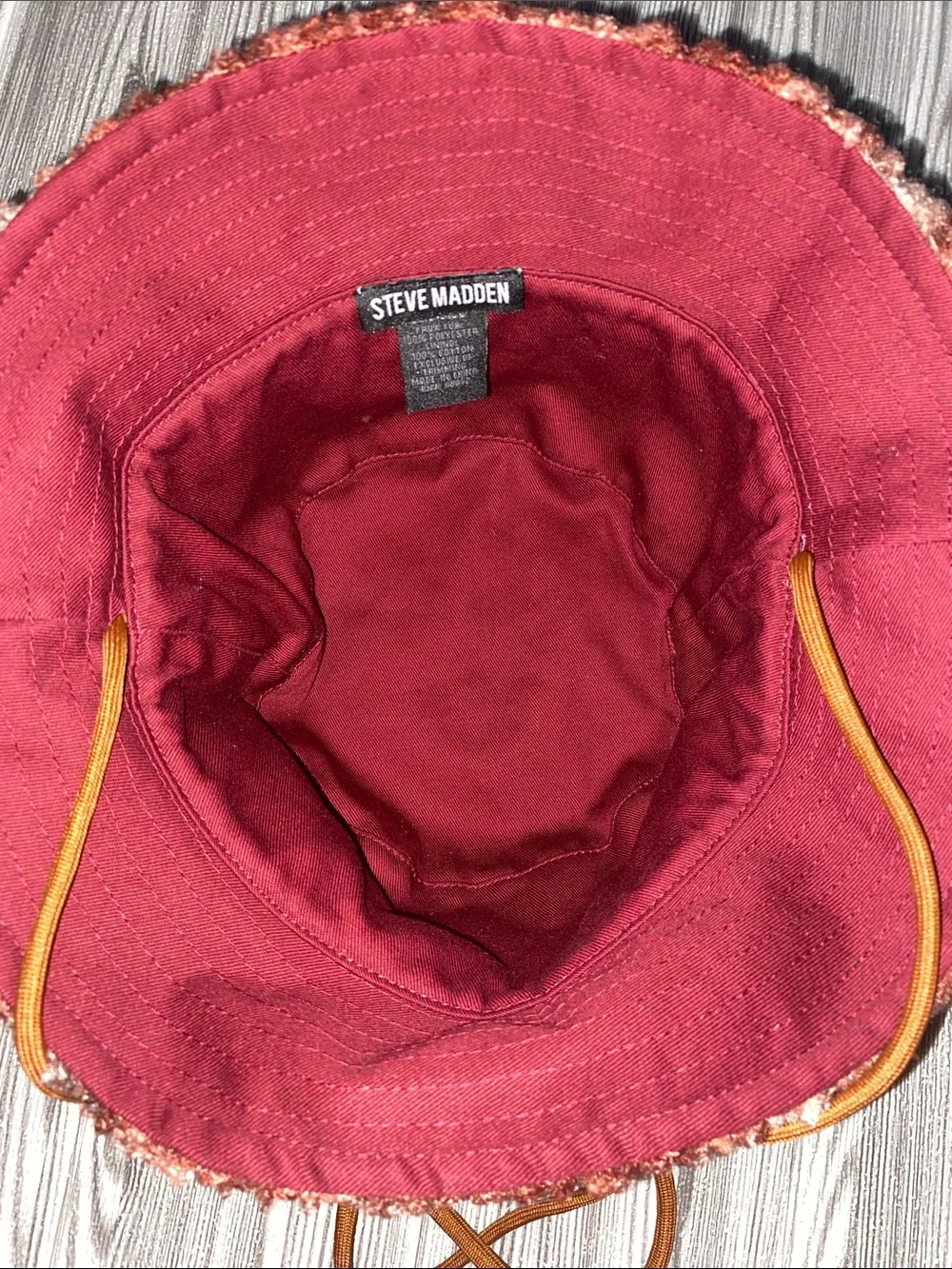 Steve Madden Rust Brown Textured Bucket Hat with Cream Accents